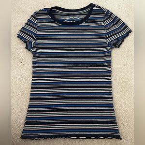 Aeropostale stretchy top